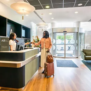 Novotel 17 Hotell